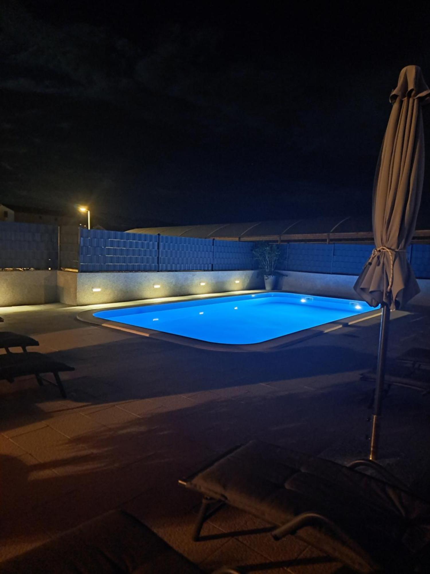 Villa Apartment Aa 2 Trogir Exterior foto