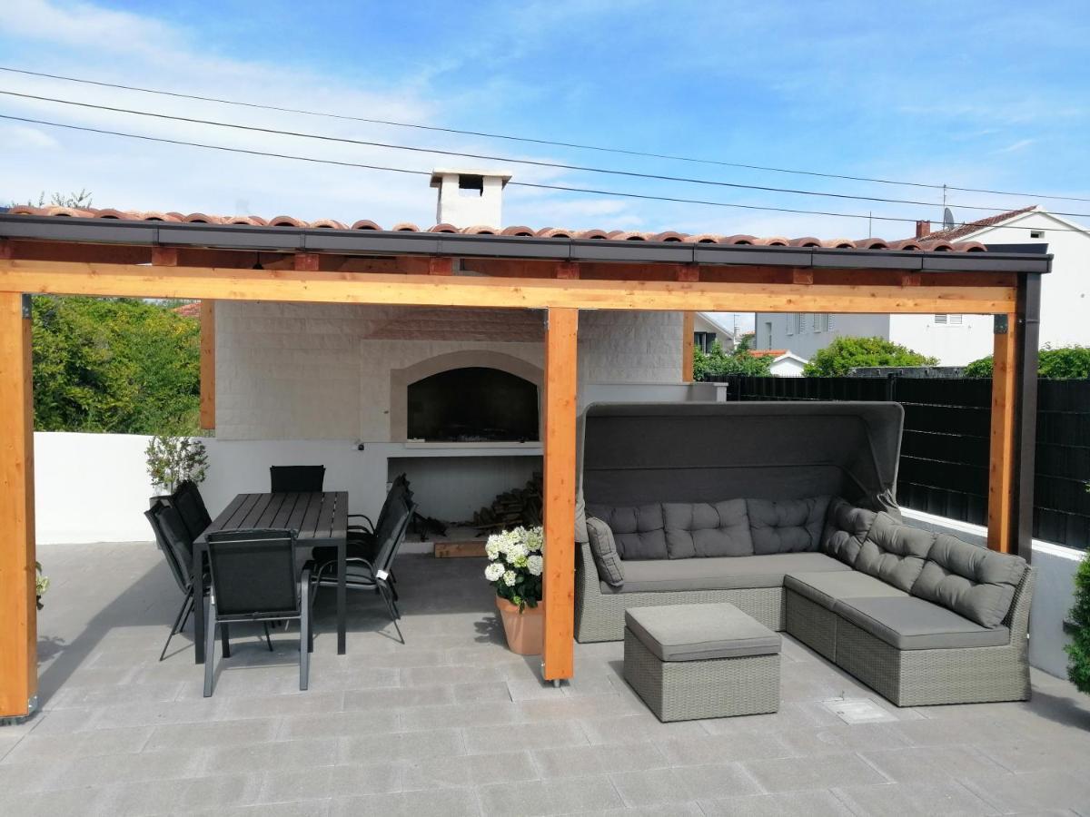 Villa Apartment Aa 2 Trogir Exterior foto